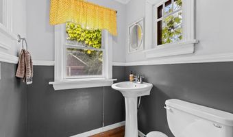 536 N MEADE St, Appleton, WI 54911