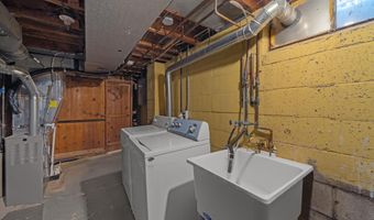 851 Mt Pleasant Ave, Ann Arbor, MI 48103