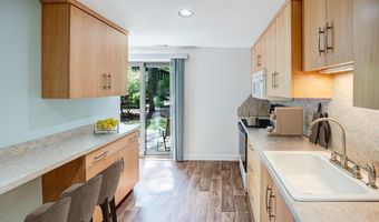 522 Tumbling Hawk 522, Acton, MA 01718