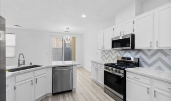 32 RED OAK CANYON St 1, Henderson, NV 89012