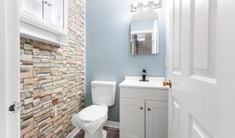 717 LEXINGTON Dr, Bear, DE 19701