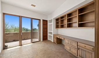 2304 FOX TAIL Trl, Carefree, AZ 85377
