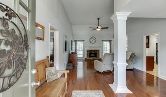 646 Forest Pine Dr, Ball Ground, GA 30107