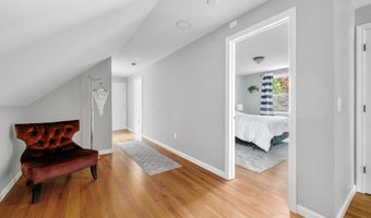 284 Bragg's Ln, Barnstable, MA 02630