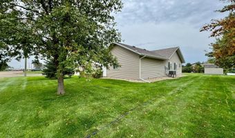 1102 11th Ave, Britton, SD 57430