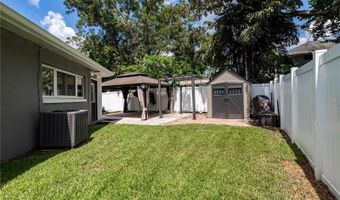 985 LAS FLORES Way, Orlando, FL 32804