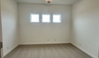 190 Peeps Ct, Adkins, TX 78101