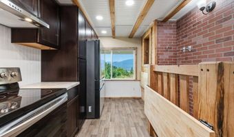 1532 Sunrise Rd, Bonners Ferry, ID 83805