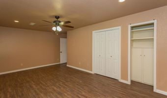 2105 W Briscoe Ave, Artesia, NM 88210