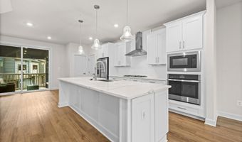 818 S GREENBRIER St, Arlington, VA 22204