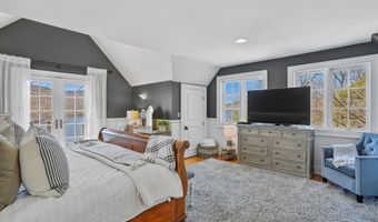 11 Driftwood Rd, Danbury, CT 06811