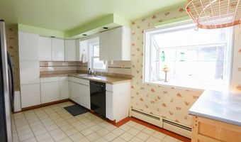 29 Dean Ave, Johnston, RI 02919