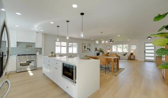 1523 Lucky St, Oceanside, CA 92054