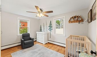 103 Everglade Ave, Warwick, RI 02886