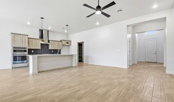 3664 Red Arroyo Dr, Alamogordo, NM 88310