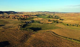 206 Lower Red Water Creek Rd, Beulah, WY 82712
