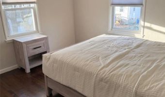 351 Boulevard, Middletown, RI 02842