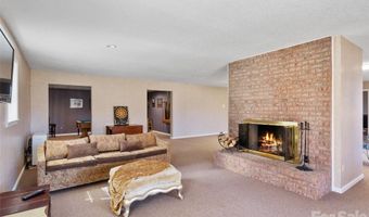 126 Hillcrest Dr, Barnardsville, NC 28709