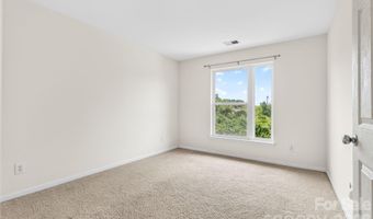 649 Raphael Pl, Charlotte, NC 28205