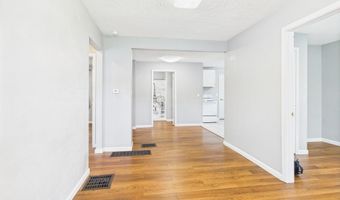 4025 Main St, Anderson, IN 46013