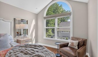 623 N 5th Ave, Ann Arbor, MI 48104