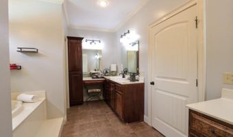 1450 County Road 704, Blue Mountain, MS 38610