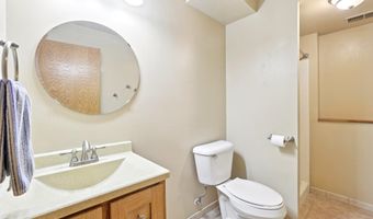 15 Eastridge Ct, Madison, WI 53716