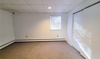 196 Angell Rd 1, Lincoln, RI 02865