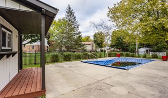 8740 Royal Meadow Dr, Indianapolis, IN 46217