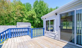 2 Windsor Dr, Alfred, ME 04002