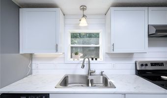 6897 N Bogardus Rd, Austin, IN 47102