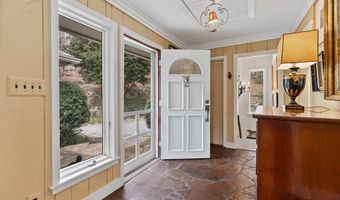 521 Azalea Ln, Cashiers, NC 28717