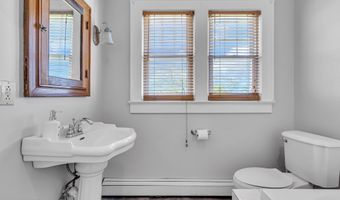 704 8th Ave, Asbury Park, NJ 07712