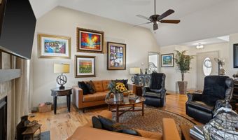 330 War Emblem Dr, Boiling Springs, SC 29316