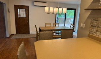 322 5th St E, Bottineau, ND 58318