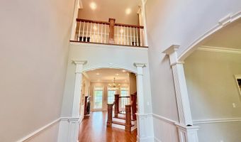 708 Town And Country Dr, Adel, GA 31620