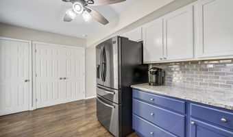40 WINDINGBROOK Dr, Atco, NJ 08004