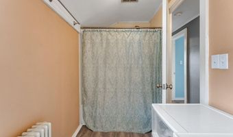 52 Biggs St, Barre, VT 05641