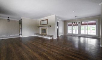 525 N Hametown Rd, Akron, OH 44333