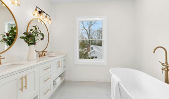 20 Marianne Rd, Darien, CT 06820
