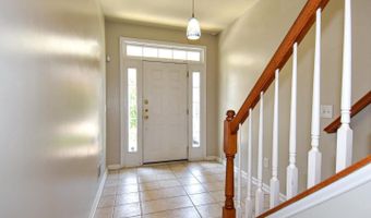7810 LOCUST LEAF Ln, Alexandria, VA 22315