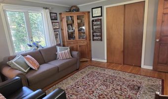 171 Green Mdw, Brattleboro, VT 05301