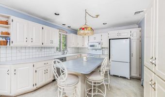 31 Lounsberry Hollow Rd, Alloway, NJ 07461