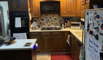 106 W 4th St, Bicknell, IN 47512