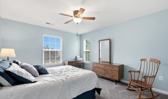 24885 MCNAIR Pl, Aldie, VA 20105