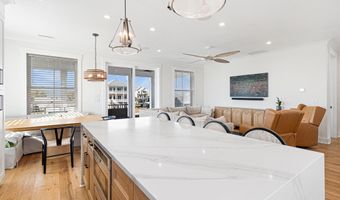 524 N Kinston Ave, Atlantic Beach, NC 28512