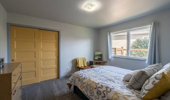2638 CEDAR LOOP Dr, Bandon, OR 97411