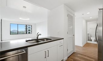3481 Lakeside Dr NE 1702, Atlanta, GA 30326