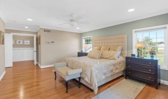 222 SILVER BIRCH Ln, Bear, DE 19701
