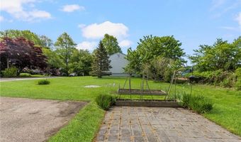 175 Kay St, Newport, RI 02840